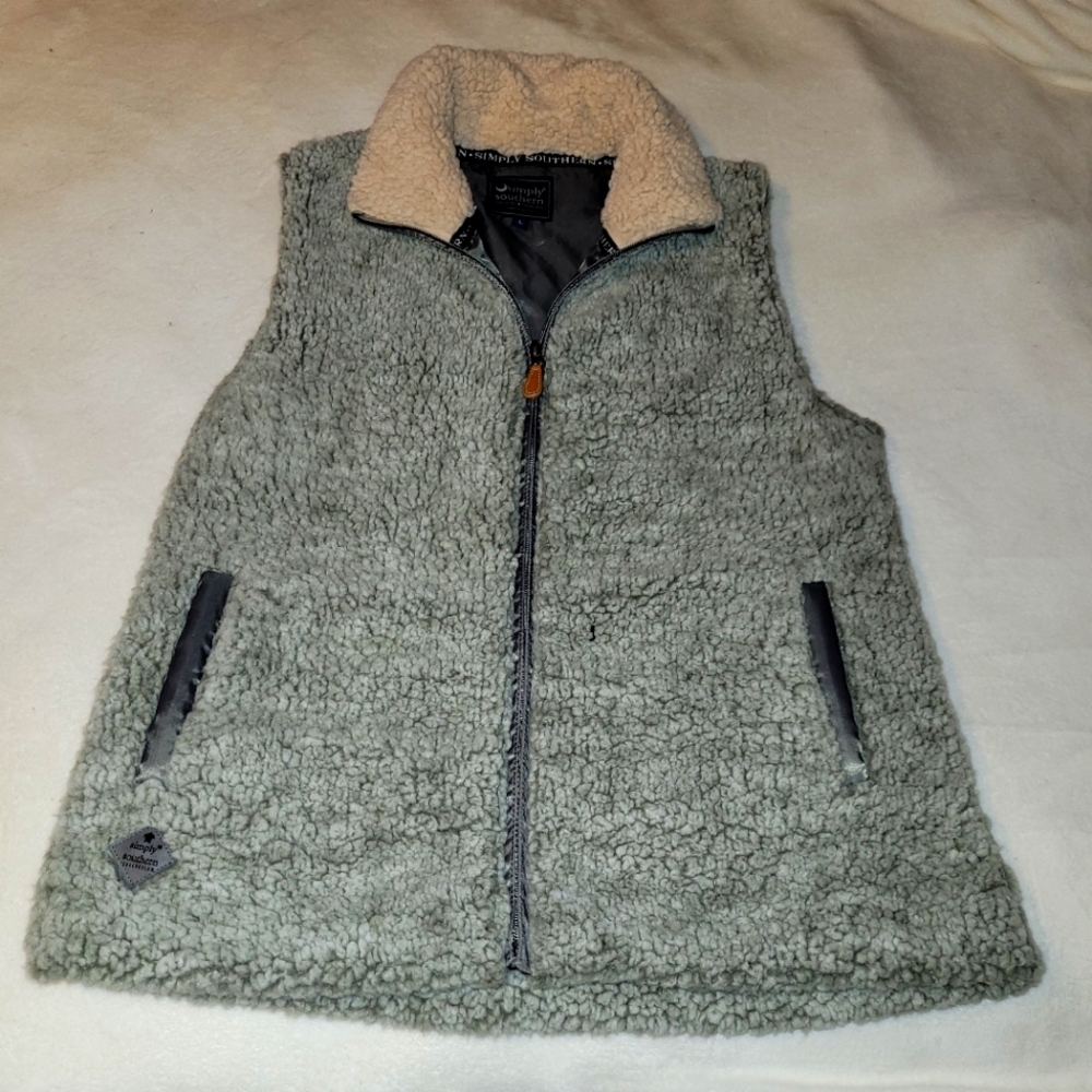 Simply Southern * Sherpa Vest* Gray/Beige* Sz L